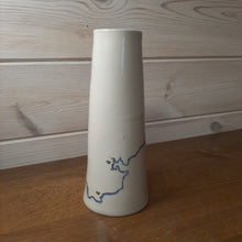 Load image into Gallery viewer, Waterford Coastline Vase
