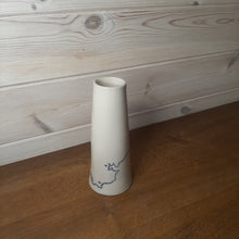 Load image into Gallery viewer, Waterford Coastline Vase
